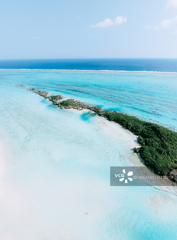 热带泻湖与荒无人烟的岛屿，与论岛，日本图片素材