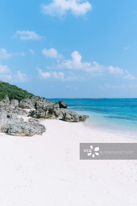 白沙滩与热带海水，与论岛，日本图片素材