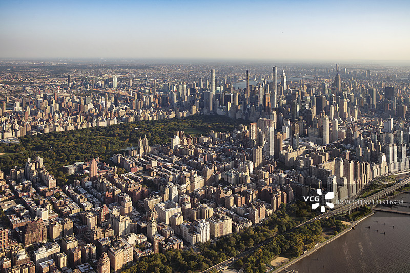 中央公园与曼哈顿天际线，纽约市，美国图片素材