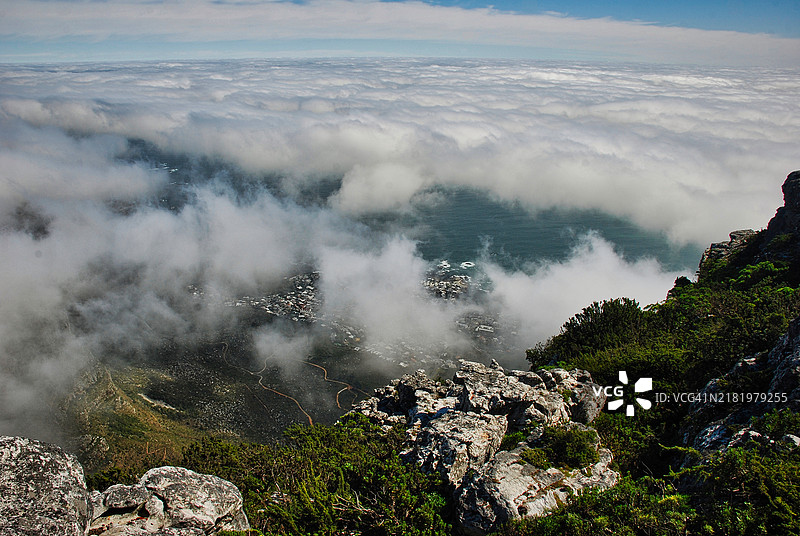 总有新的事物诞生。图片素材