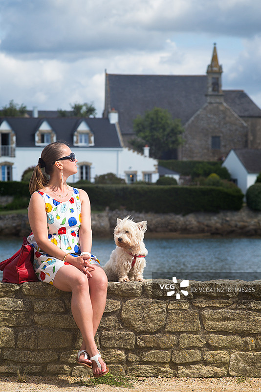 访问法国布列塔尼地区。图片素材