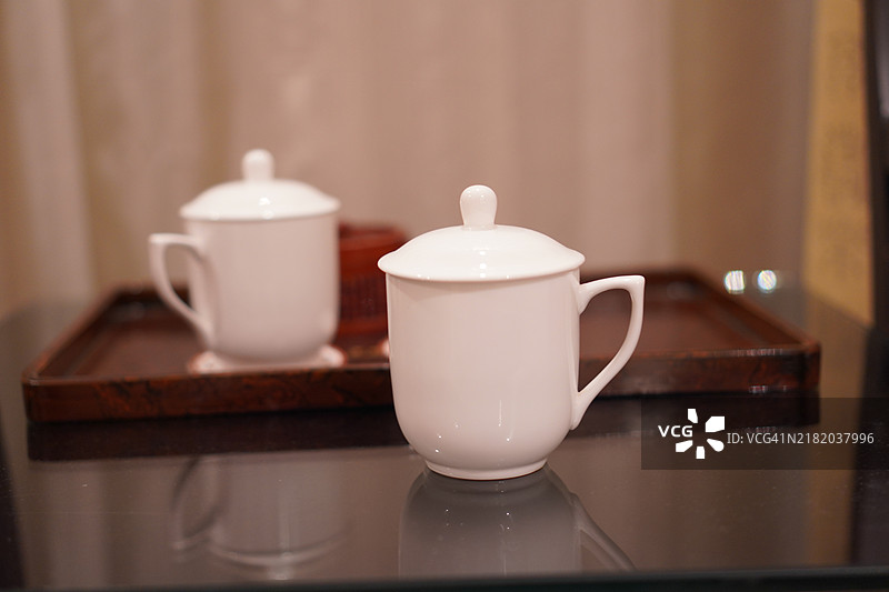 空白的白色杯子图片素材