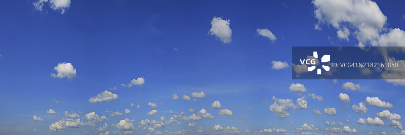 白云与蓝天图片素材