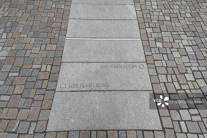 希尔德斯海姆圣米迦勒教堂的世界遗产丝带,联合国教科文组织世界遗产,德国下萨克森州,欧洲图片素材