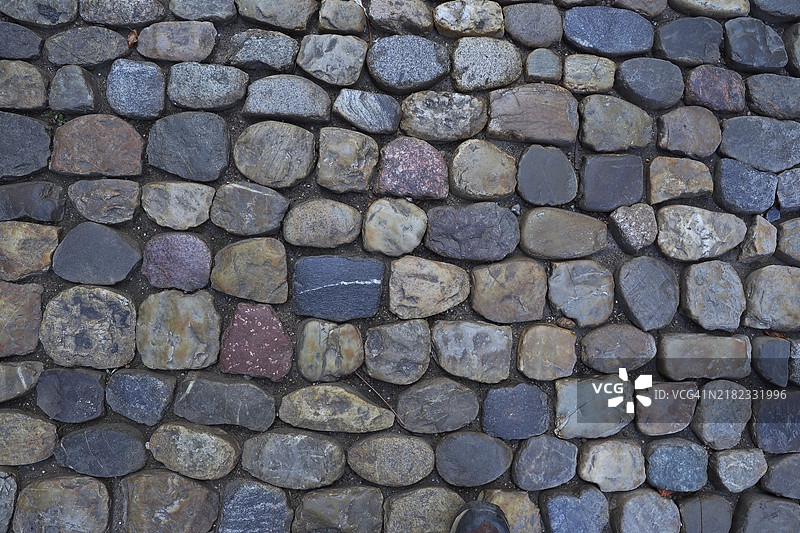 德绍，德国，欧洲的鹅卵石街道，路面石材图片素材