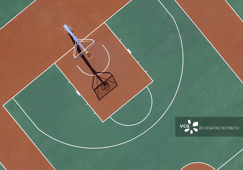 空荡荡的篮球场图片素材