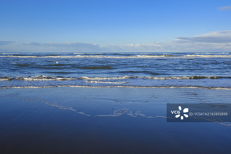 海景，蓝天，北海，赞德福特，荷兰图片素材