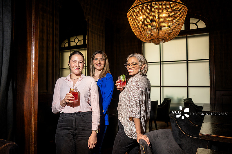 调酒师图片素材