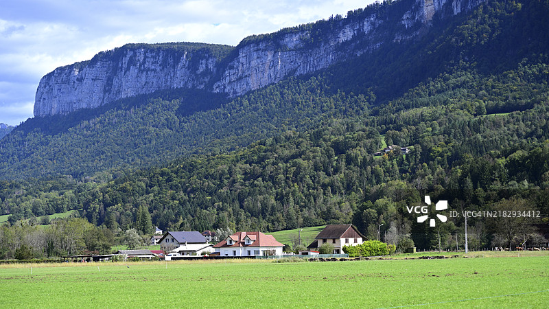 从法国伊斯特尔到瑞士日内瓦的景观图片素材
