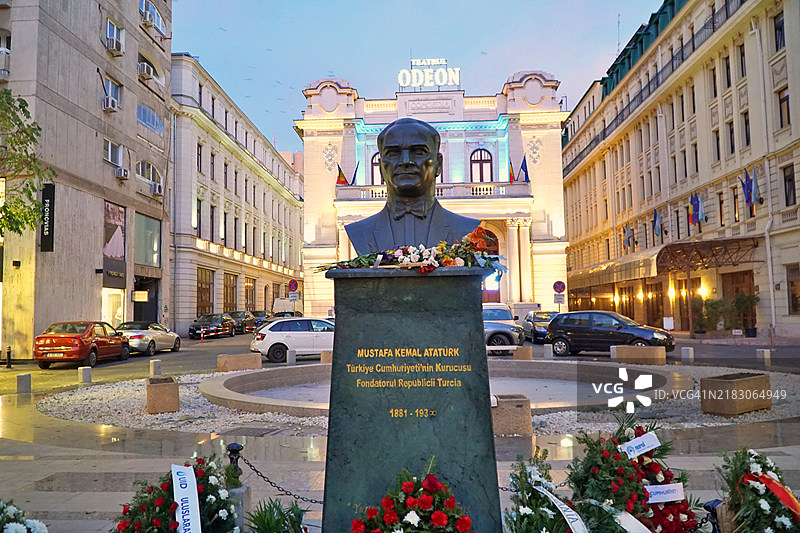 布加勒斯特的阿塔图尔克半身像图片素材
