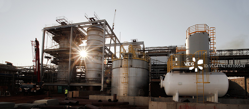 化工厂在建设中图片素材