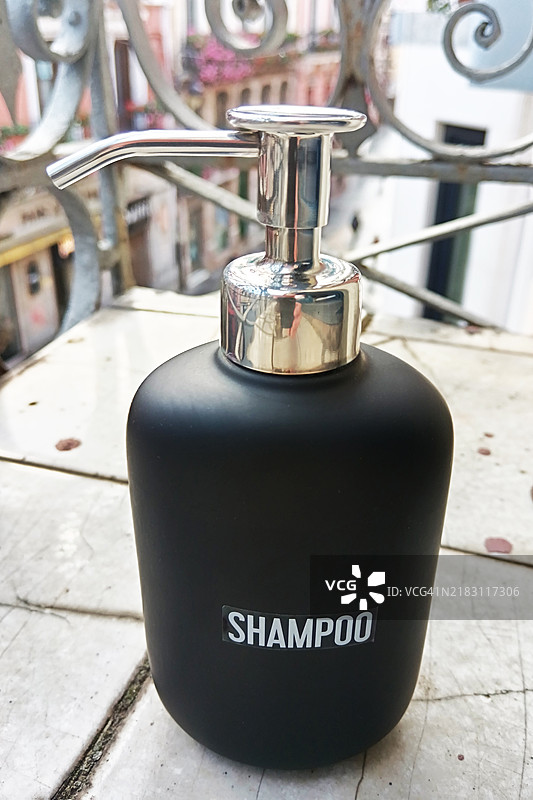 洗发水瓶图片素材