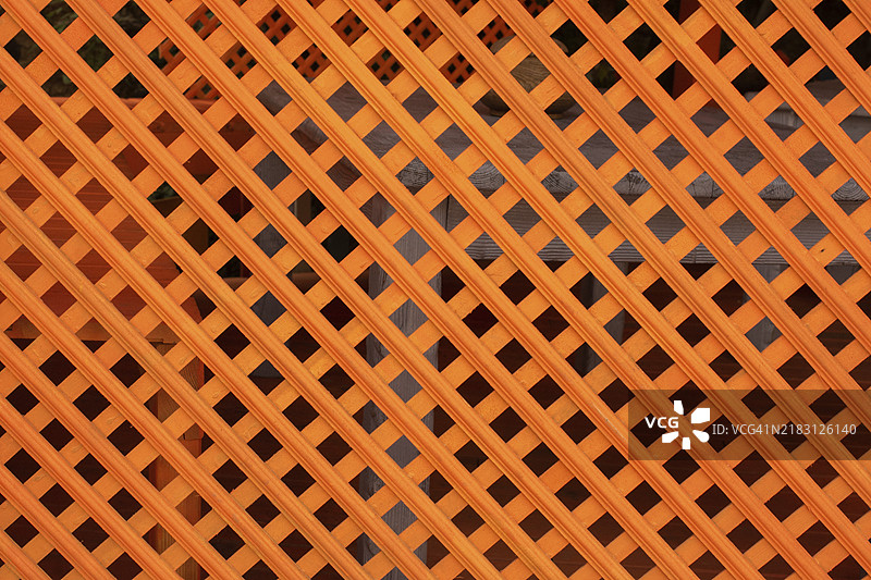 视野中的木制围栏的一部分图片素材