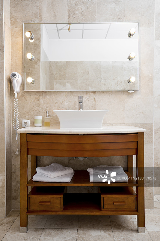 酒店浴室图片素材