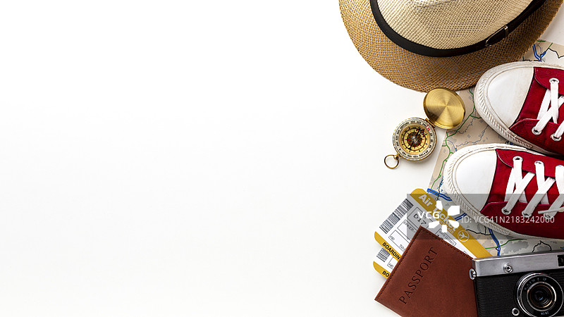 旅行套件元素与留白空间图片素材