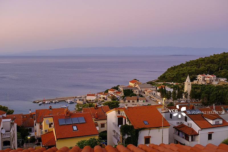 克罗地亚，欧洲，洛西尼岛，马里洛西尼，斯维蒂马丁湾，克瓦尔内尔湾图片素材