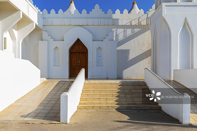 塔卡清真寺的侧门，位于阿曼苏丹国的杜哈尔省，阿拉伯半岛图片素材