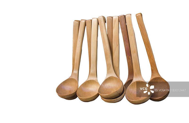 白色背景上的木勺图片素材