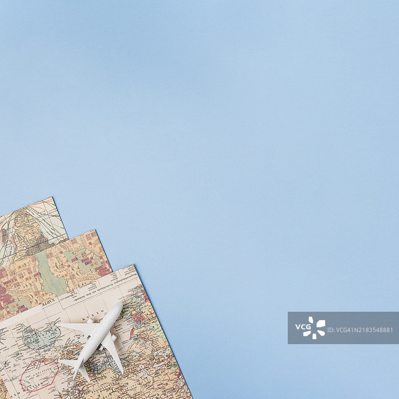旅行概念与飞机地图图片素材