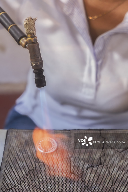 珠宝手工艺女性与企业家图片素材