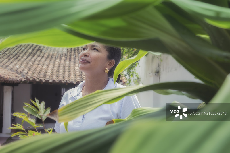 珠宝手工艺女性与企业家图片素材