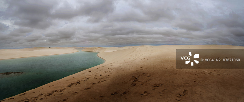 巴西，连索伊斯·马拉尼昂塞斯国家公园图片素材