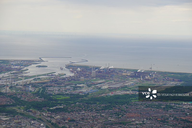 塔塔钢铁工业综合体，鸟瞰图，荷兰伊门登图片素材