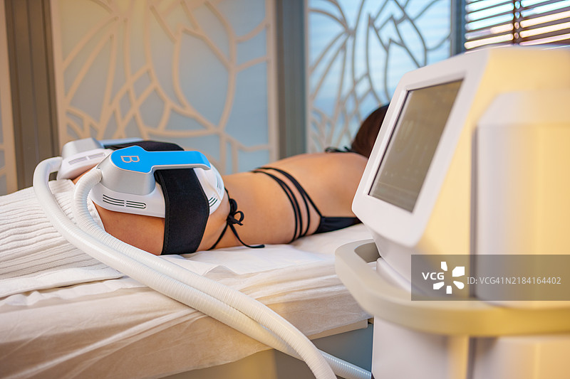非侵入性臀部肌肉刺激疗法与先进技术图片素材