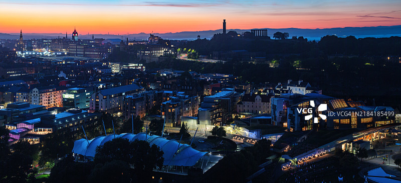 爱丁堡 - 萨尔斯伯里岩崖景观图片素材