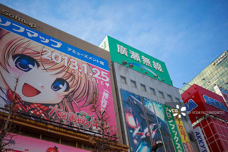 东京秋叶原的冬季氛围图片素材