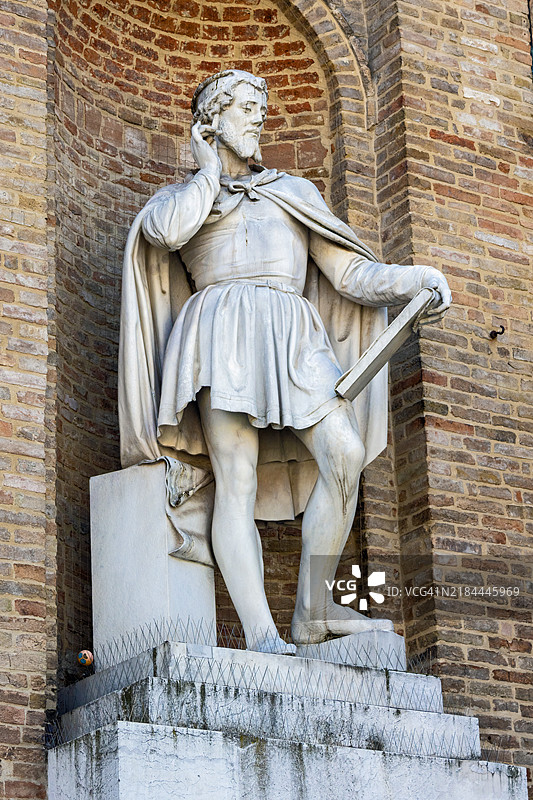 意大利帕尔马的安东尼奥·阿莱格里·达·科雷焦雕像图片素材