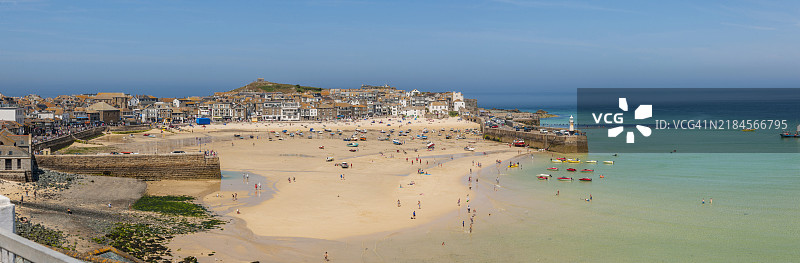 康沃尔，圣艾夫斯港口的景色。图片素材