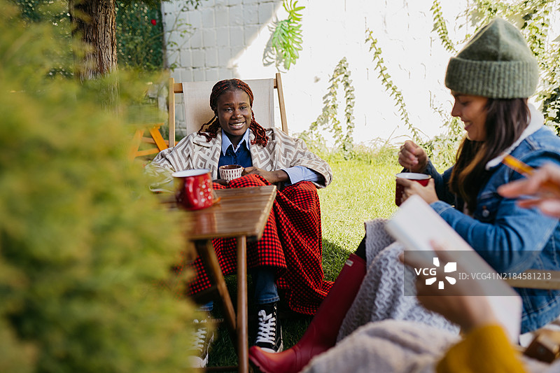 享受这个秋天的天气图片素材