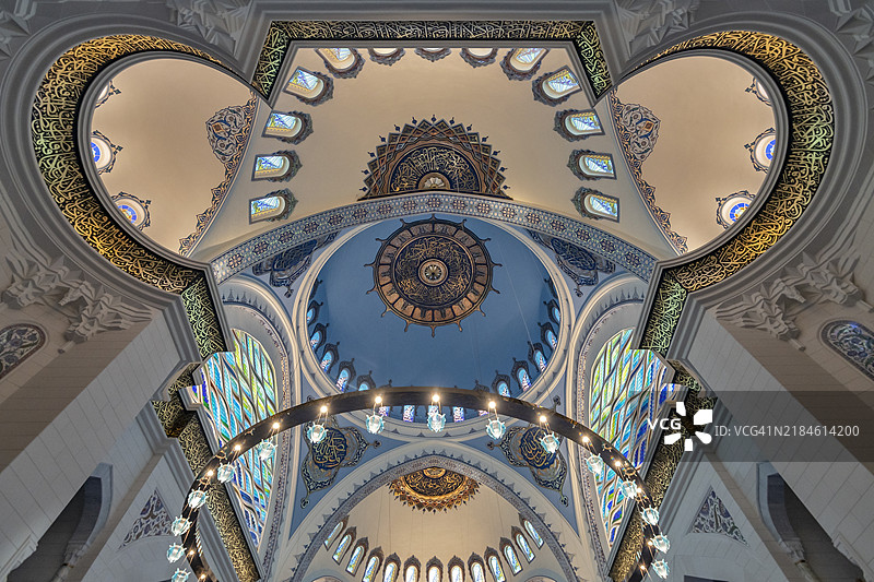 伊斯坦布尔的巴巴罗萨·海雷丁帕夏清真寺（勒文特清真寺）图片素材