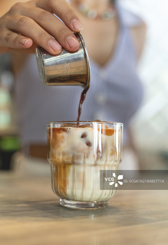 准备冰拿铁图片素材