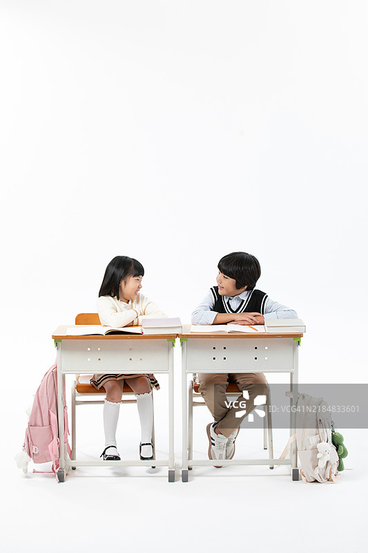 孩子们，小学生，男孩，女孩图片素材