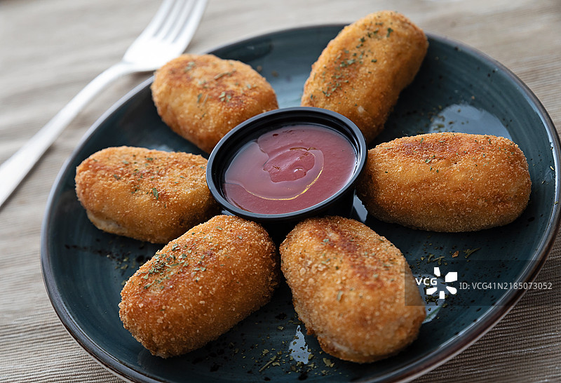 自制可乐饼图片素材