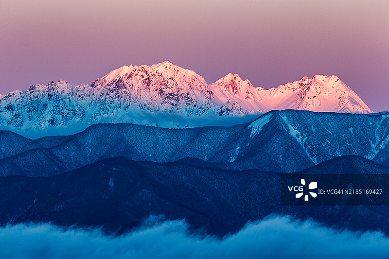 穗高山脉图片素材