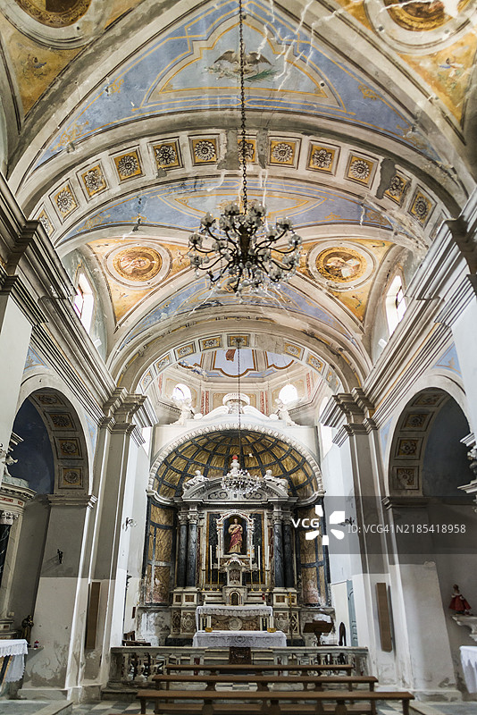 内部，博萨的圣母无原罪大教堂，意大利撒丁岛奥里斯塔诺区，欧洲图片素材