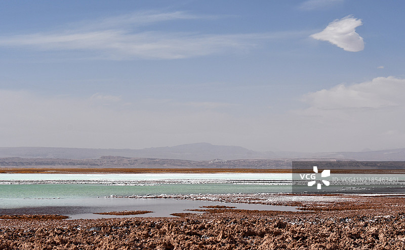 圣佩德罗·德·阿塔卡马的特宾基切湖（阿塔卡马沙漠，智利）图片素材