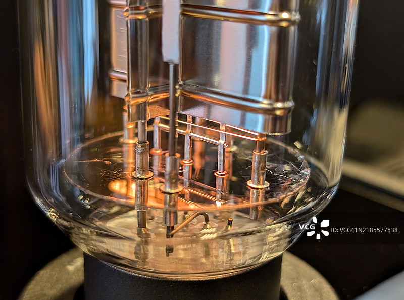音频放大器真空管，电子管图片素材