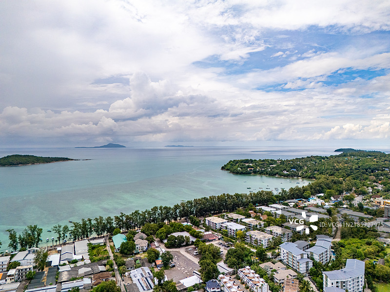 泰国南部普吉省拉瓦伊海滩的鸟瞰图图片素材