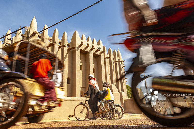 马里，莫普提的土坯建筑图片素材