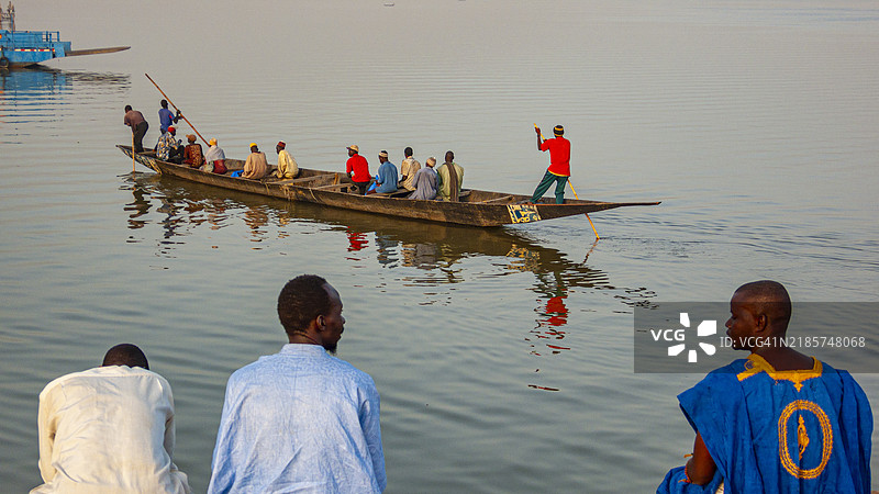 马里，尼日尔河沿岸的日常生活图片素材