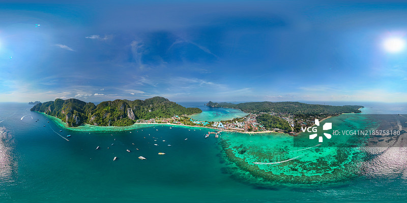 泰国甲米皮皮岛的玛雅海滩360º全景旅行地标。图片素材