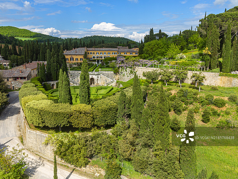 托斯卡纳，拉福切别墅的空中视角图片素材