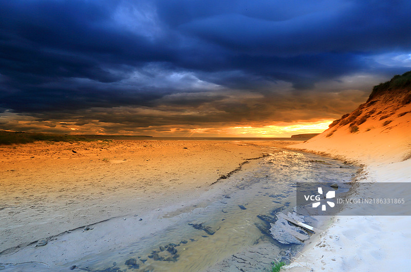 邓内湾日落，靠近瑟斯，凯瑟尼斯，苏格兰，联合王国，欧洲图片素材