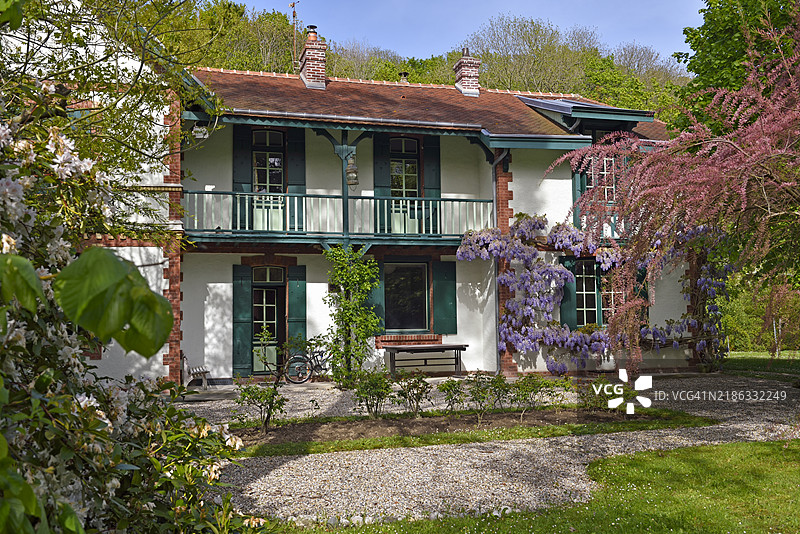 属于法国作家居伊·德·莫泊桑的吉耶特别墅，位于法国诺曼底地区埃特雷塔，塞纳-马尔蒂姆省，欧洲图片素材