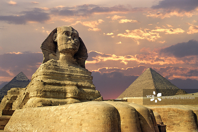 吉萨大狮身人面像和金字塔，联合国教科文组织世界遗产，吉萨，开罗，埃及，北非，非洲图片素材