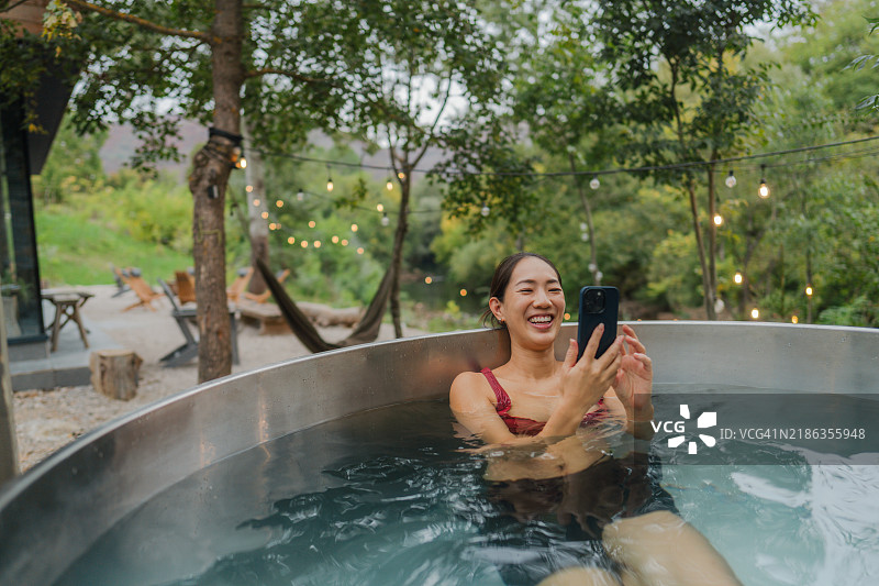 保持更新图片素材